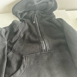 LULULEMON BLACK SCUBA